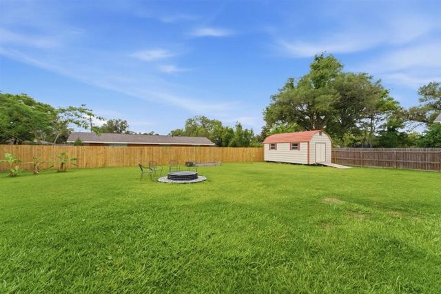 613 Glover Street, Lake Charles, LA 70605