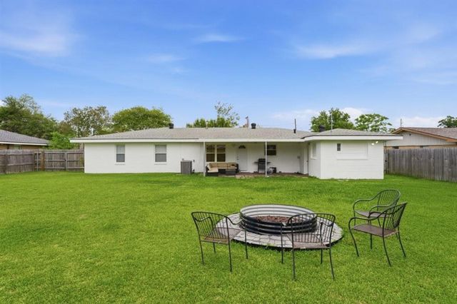 613 Glover Street, Lake Charles, LA 70605