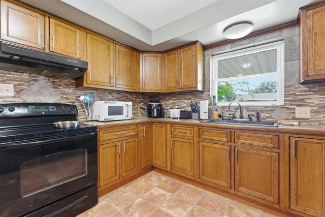 613 Glover Street, Lake Charles, LA 70605