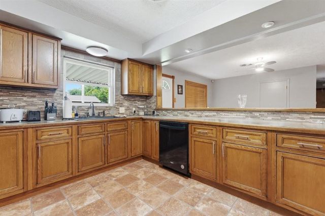 613 Glover Street, Lake Charles, LA 70605