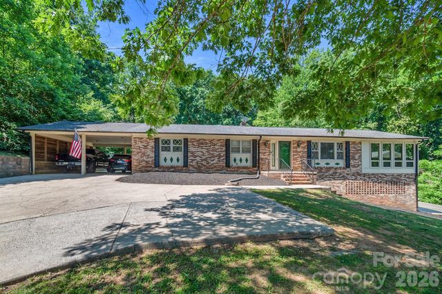 1549 Cecelia Drive, Gastonia, NC 28054