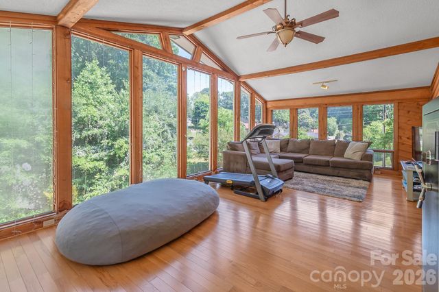 1549 Cecelia Drive, Gastonia, NC 28054