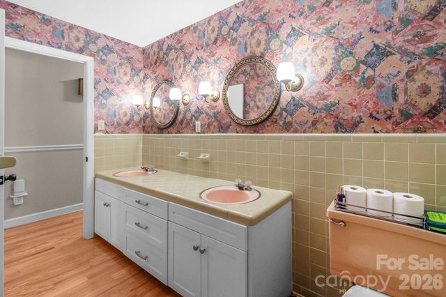 1549 Cecelia Drive, Gastonia, NC 28054