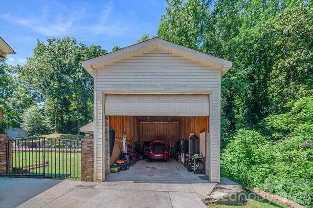 1549 Cecelia Drive, Gastonia, NC 28054