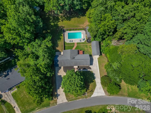 1549 Cecelia Drive, Gastonia, NC 28054