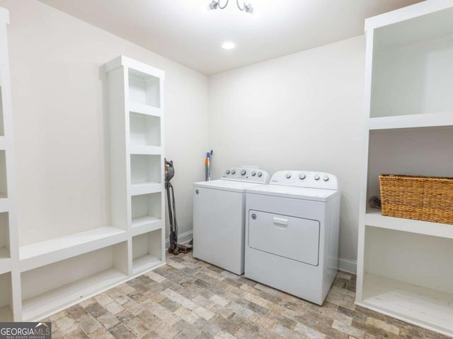 2271 N 16 Highway, Whitesburg, GA 30185