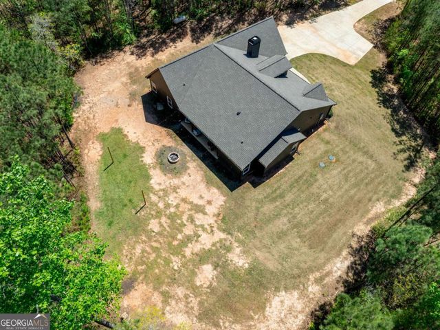 2271 N 16 Highway, Whitesburg, GA 30185