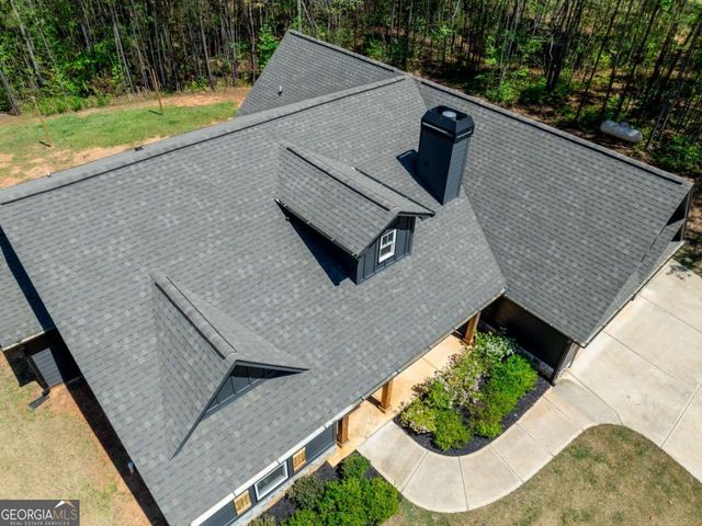 2271 N 16 Highway, Whitesburg, GA 30185