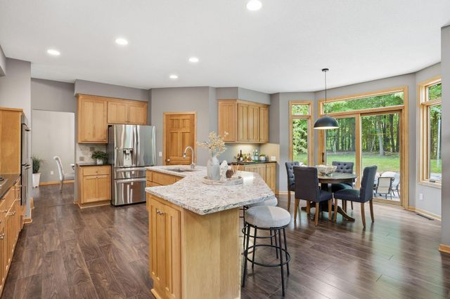 7552 Blackoaks Lane N, Maple Grove, MN 55311