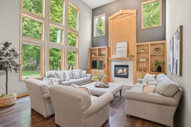 7552 Blackoaks Lane N, Maple Grove, MN 55311