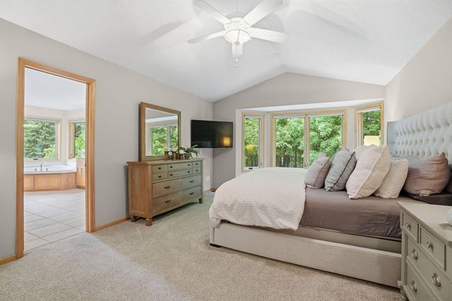 7552 Blackoaks Lane N, Maple Grove, MN 55311