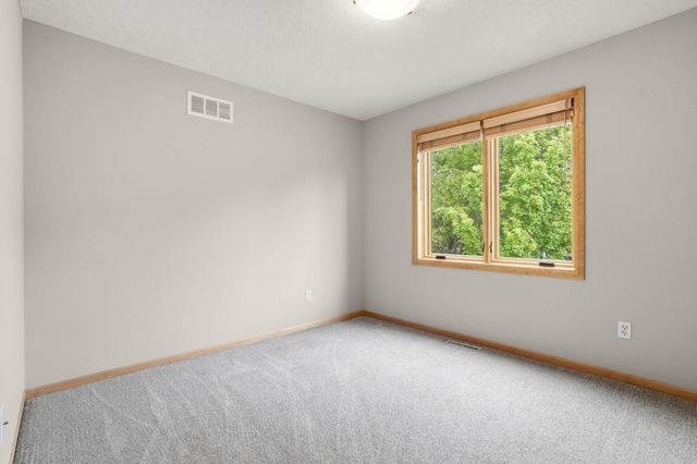 7552 Blackoaks Lane N, Maple Grove, MN 55311
