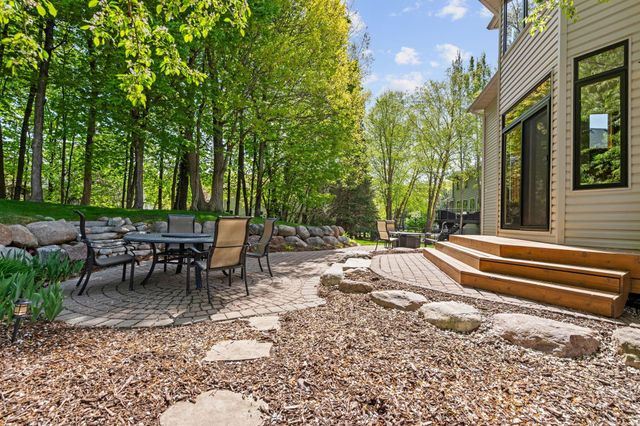7552 Blackoaks Lane N, Maple Grove, MN 55311