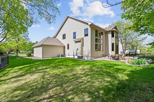 7552 Blackoaks Lane N, Maple Grove, MN 55311