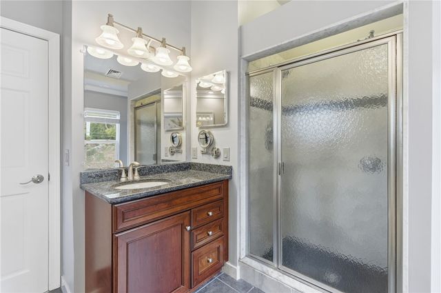 21 Crestwood Road, Warwick, RI 02886