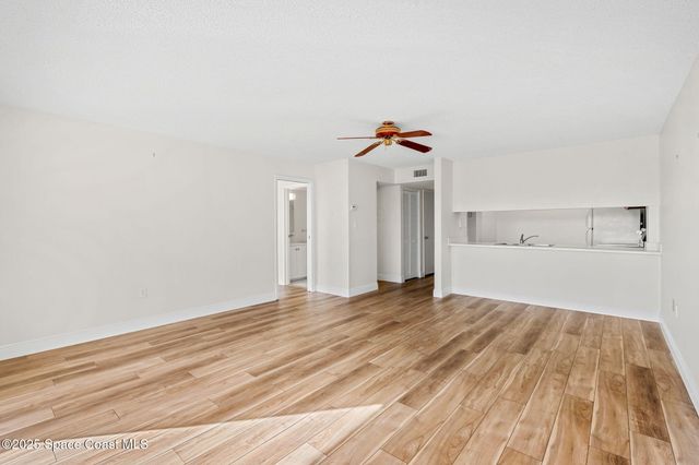 2727 N Wickham Road 202-8, Melbourne, FL 32935