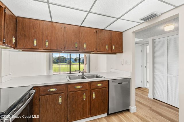 2727 N Wickham Road 202-8, Melbourne, FL 32935