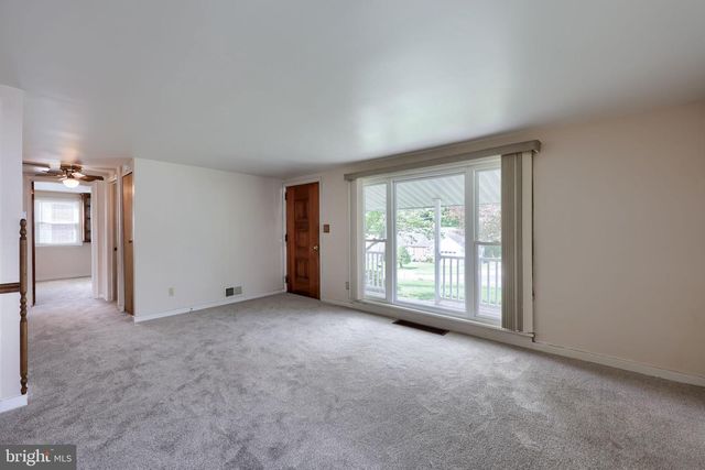 229 N MAPLE ST, Elizabethtown, PA 17022