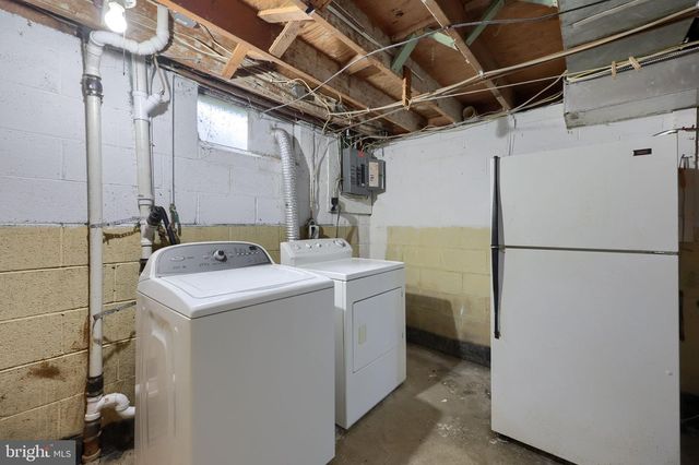 229 N MAPLE ST, Elizabethtown, PA 17022