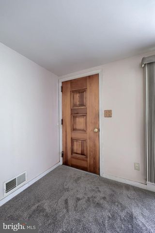 229 N MAPLE ST, Elizabethtown, PA 17022