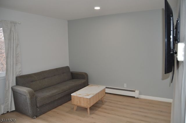 9052 New York Ave 1B, North Bergen Twp., NJ 07047