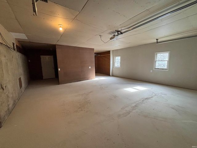 5305 Westbreeze Trail, Fort Wayne, IN 46804