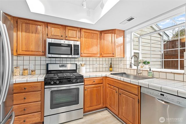 3468 Deer Pointe Court, Bellingham, WA 98226