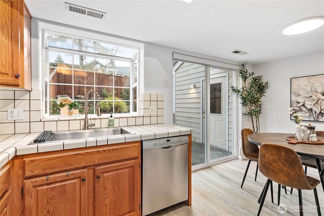 3468 Deer Pointe Court, Bellingham, WA 98226