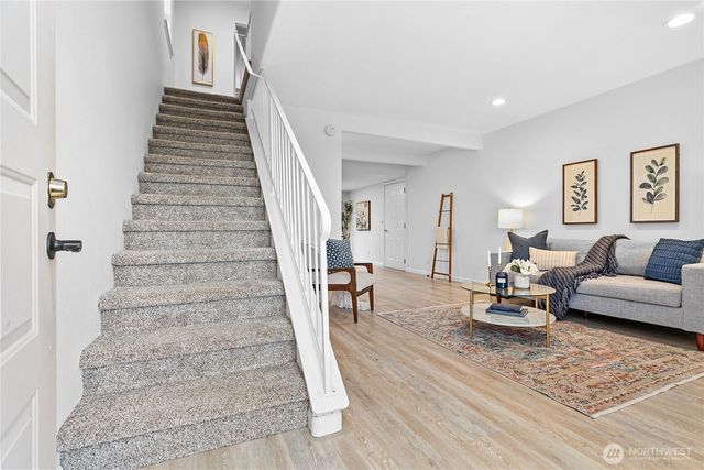 3468 Deer Pointe Court, Bellingham, WA 98226