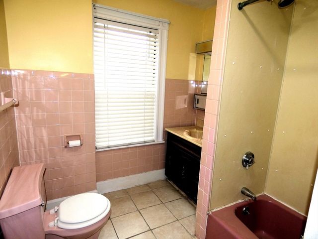 58 Monument St 2, Medford, MA 02155