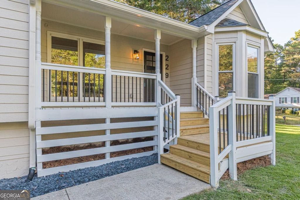 229 Oak Landing Drive, Douglasville, GA 30134 — photo 5