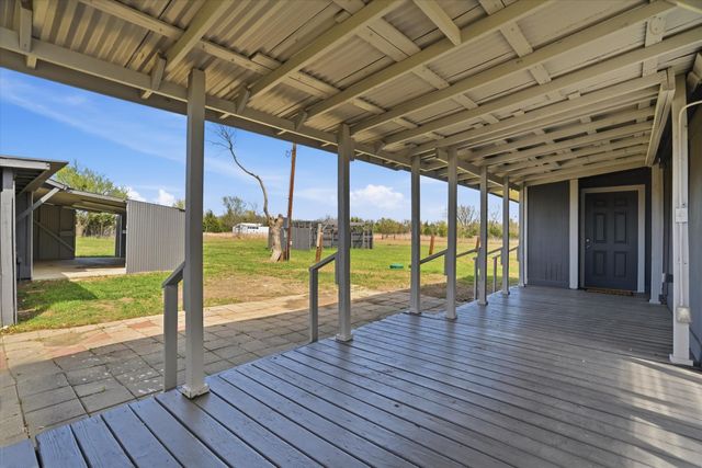 3240 Happy Meadows Drive, Alvarado, TX 76009