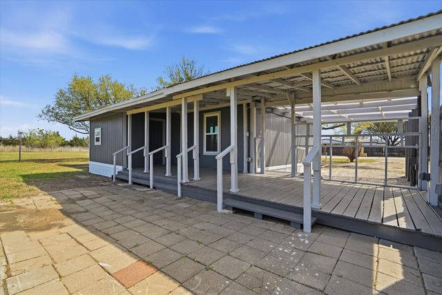 3240 Happy Meadows Drive, Alvarado, TX 76009