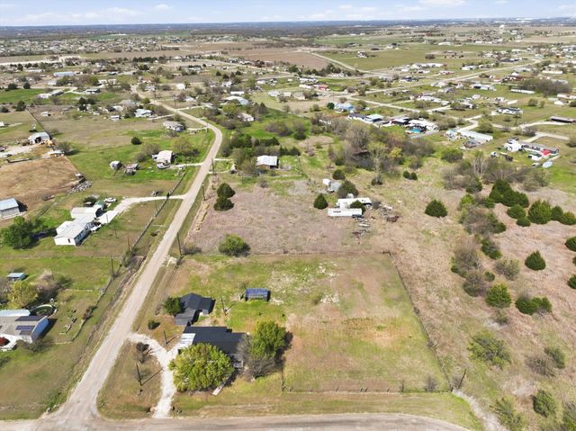 3240 Happy Meadows Drive, Alvarado, TX 76009