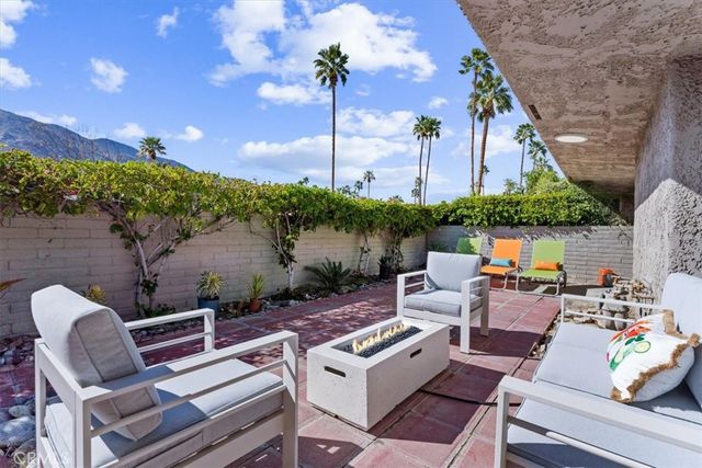 1111 E Ramon 87, Palm Springs, CA 92264