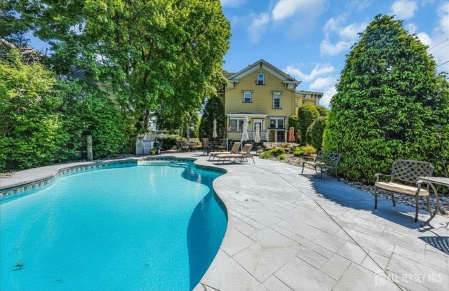 128 Green Street, Woodbridge Proper, NJ 07095