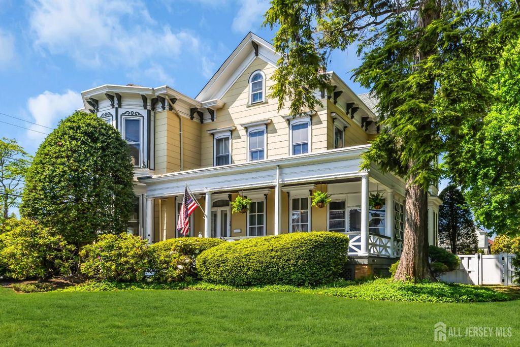 128 Green Street, Woodbridge Proper, NJ 07095