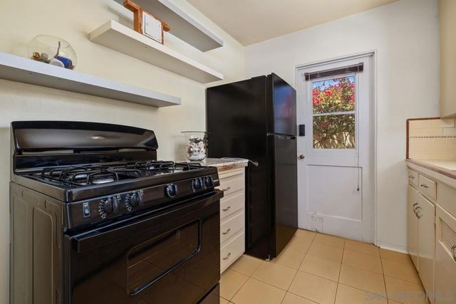 1530 Upas Street, San Diego, CA 92103