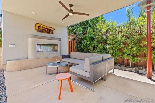 1530 Upas Street, San Diego, CA 92103