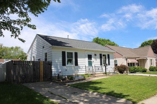 1210 10TH AVENUE, Green Bay, WI 54304