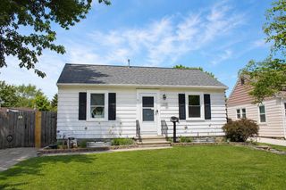 1210 10TH AVENUE, Green Bay, WI 54304