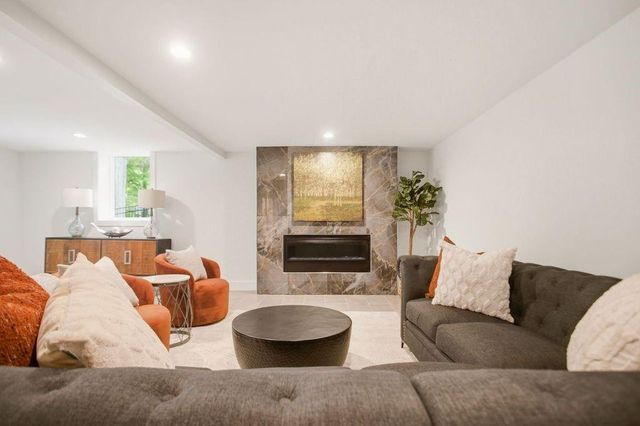 355 Jayne Ellen Way, Alpharetta, GA 30009