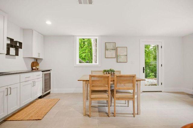 355 Jayne Ellen Way, Alpharetta, GA 30009