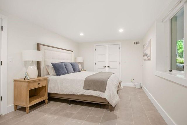 355 Jayne Ellen Way, Alpharetta, GA 30009
