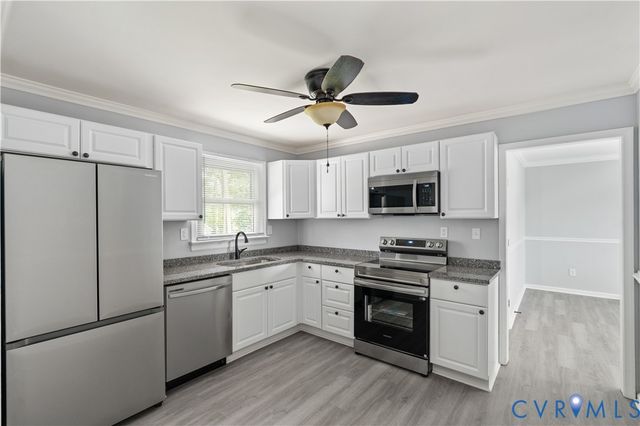 5221 Ecoff Ave, Chester, VA 23831