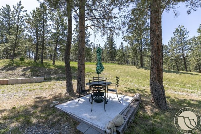 4 Deer Drive, Columbus, MT 59019