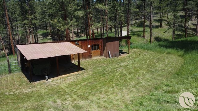 4 Deer Drive, Columbus, MT 59019
