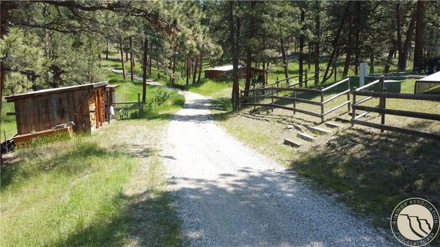 4 Deer Drive, Columbus, MT 59019