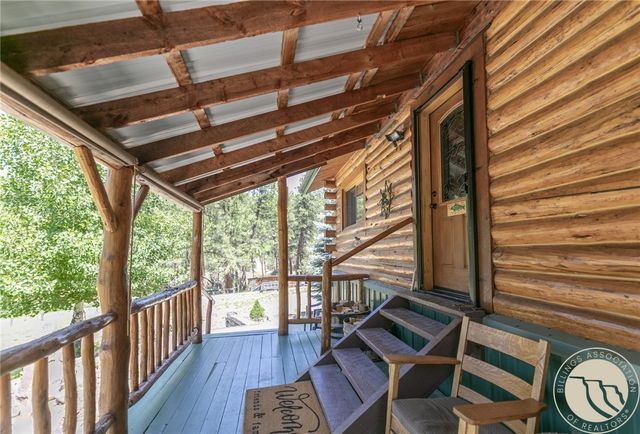 4 Deer Drive, Columbus, MT 59019