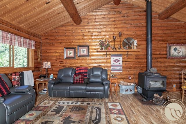 4 Deer Drive, Columbus, MT 59019